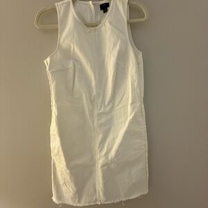Elegant White Sleeveless Denim Dress